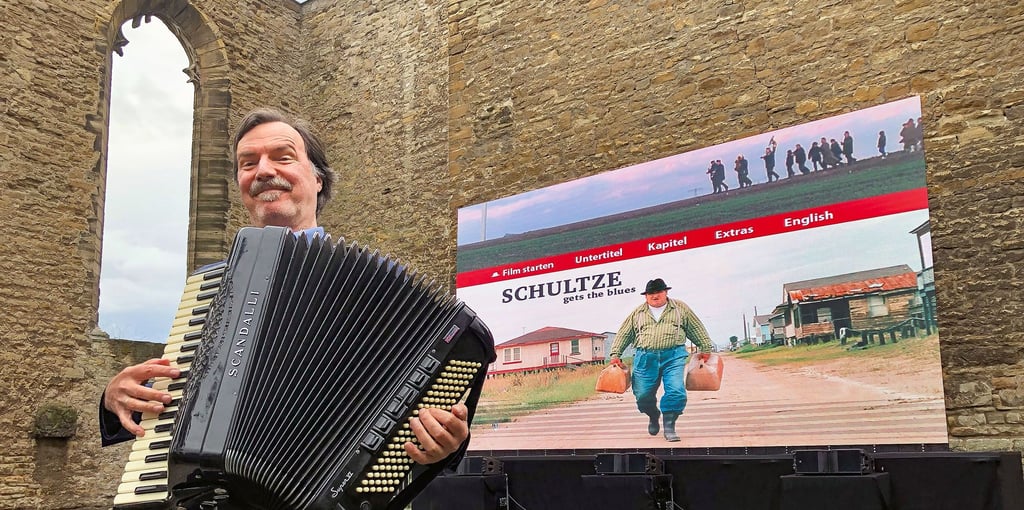 Musiker Thomas Wittenbecher hatte die Filmmusik für ?Schultze gets the Blues? komponiert.