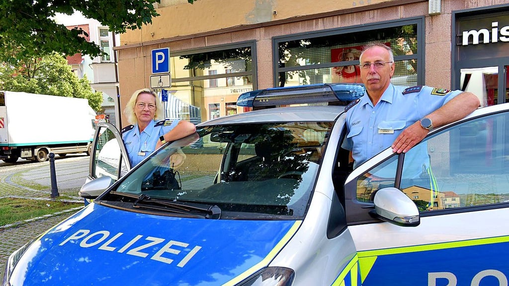 Grit Kilian-Moritz und Uwe Börner sind in Hettstedt im Einsatz.