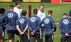 Ohne Kapitän Manuel Neuer und Thomas Müller musste Bundestrainer Hansi Flick das finale Training für das Liechtenstein-Spiel abhalten.