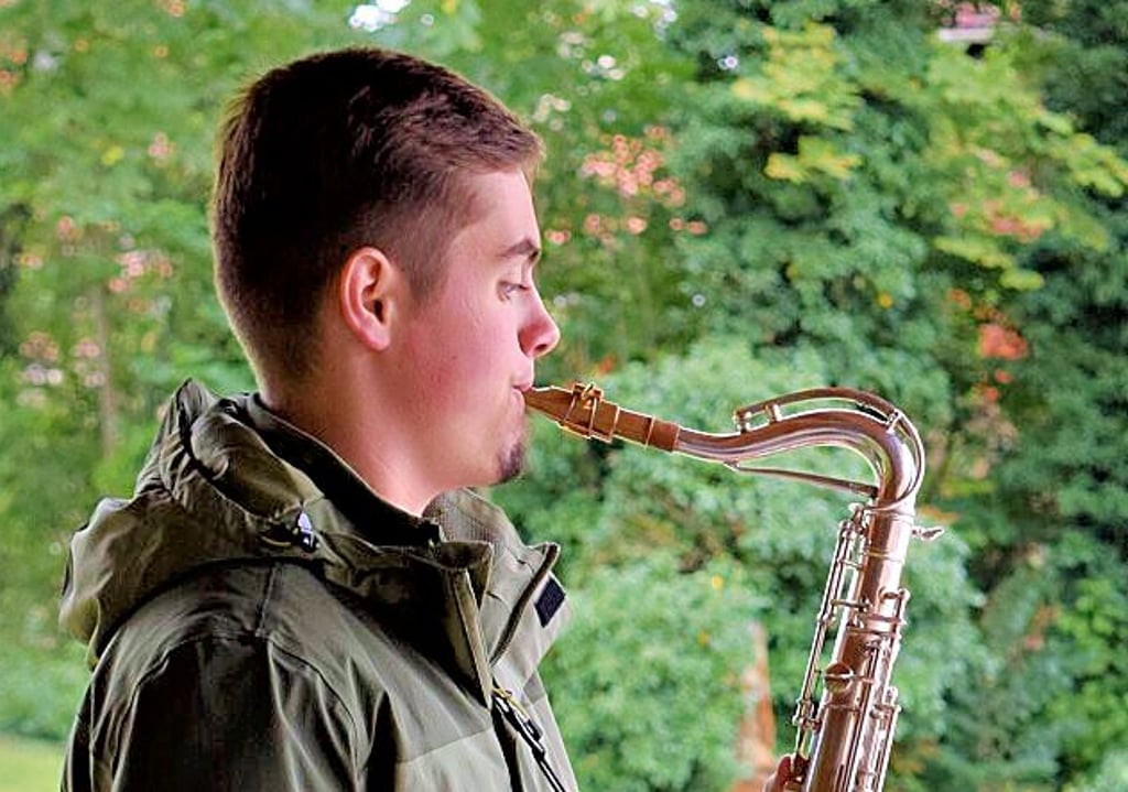 Nico Bliesener spielt seit fünf Jahren Saxophon.