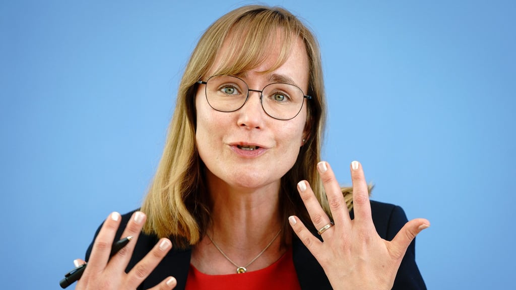 Laut mittelfristiger Finanzplanung fehlen dem Land ab 2022 jedes Jahr rund 1,5 Milliarden Euro Foto: Kay Nietfeld/Archivbild