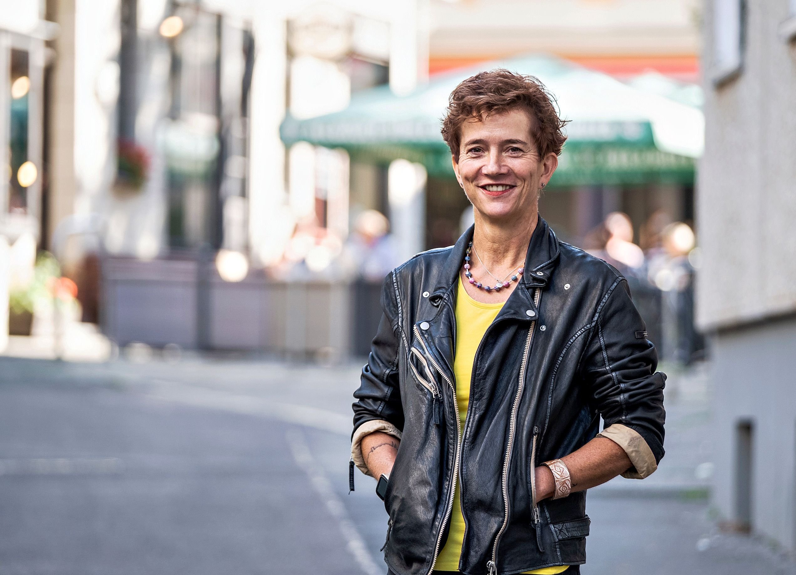 Katrin Meyer schildert ihre Geschichte, die einen Einblick in die