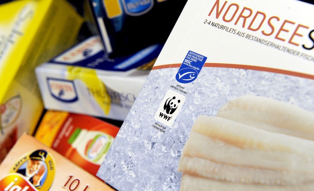 Zwischen Einfrier- und Mindesthaltbarkeitsdatum bei unverarbeitetem Tiefkühlfisch kann eine mehrjährige Spanne liegen.
