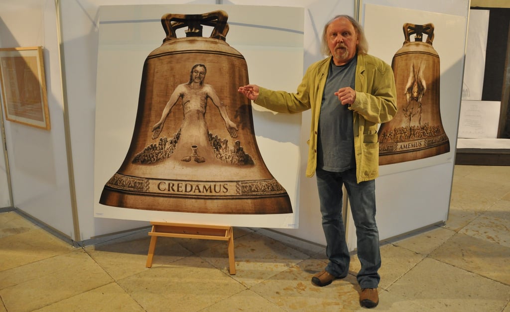 Seit dem Jahr 2000 gestaltet Gert Weber Glocken. Dass er auch die Magdeburger Domglocken gestalten darf, ist für den Thüringer eine Ehre.