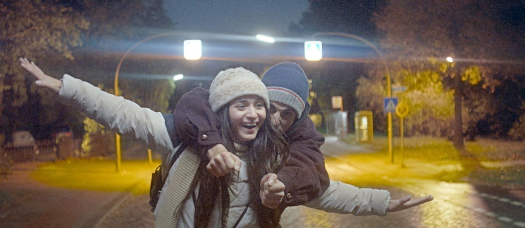 Ein Moment des Glücks: Asli (Canan Kir) und Saeed (Roger Azar).