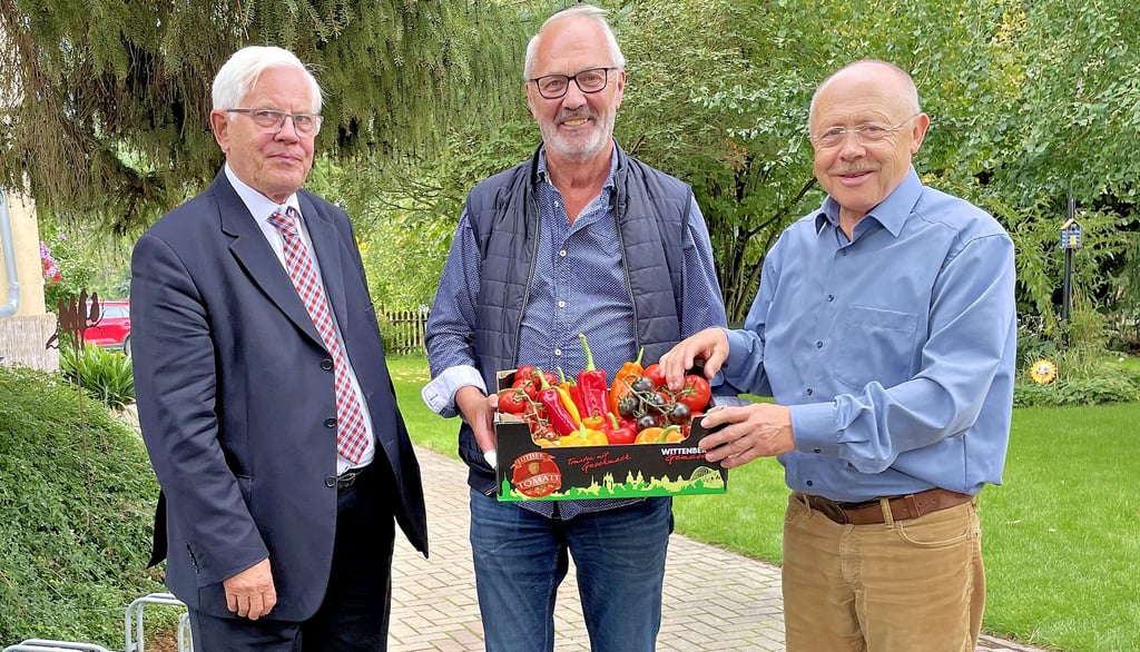 Manfred Püchel Geburtstag - Ex- Ministerpräsident Glogowski von Niedersachsen besucht Etgersleben