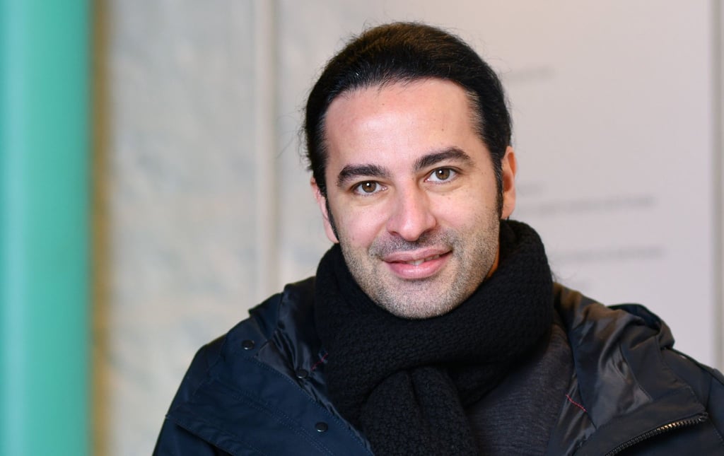 Comedian Bülent Ceylan hat als Jugendlicher seinem Vater eine Stange Geld geliehen.