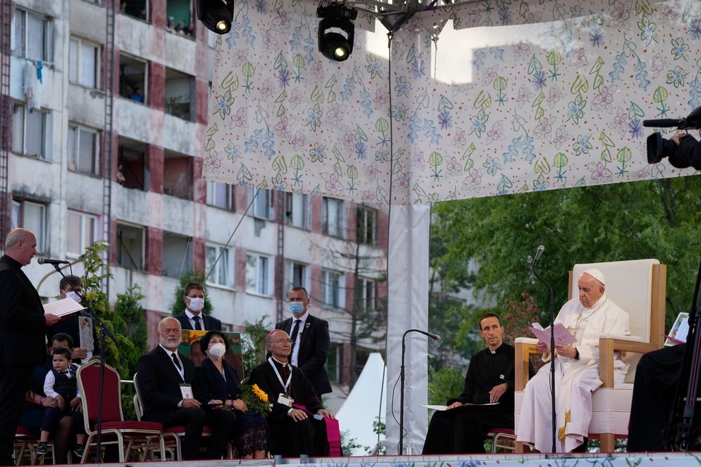 Begegnung von Papst Franziskus mit der Roma-Volksgruppe in der Plattenbausiedlung Lunik IX.