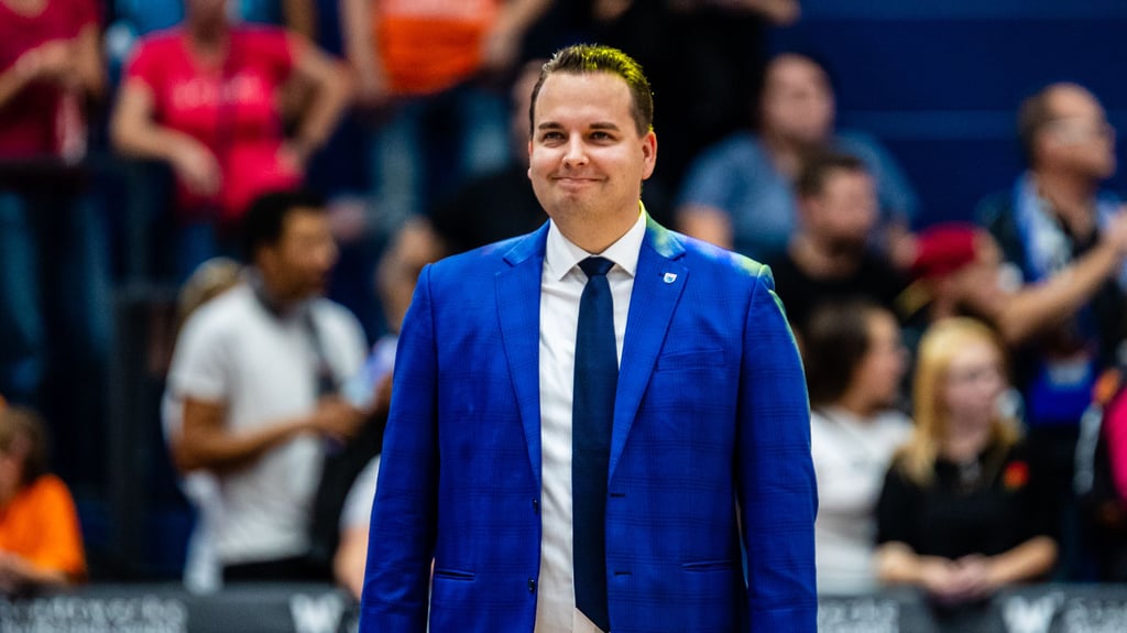 MBC-Manager Martin Geissler, hier 2019 bei einem Heimspiel in Weißenfels.