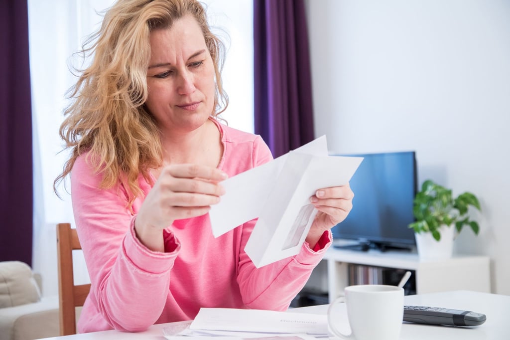 Briefe von Inkasso-Unternehmen können verunsichern. Nicht jede Forderung ist aber wirklich echt.