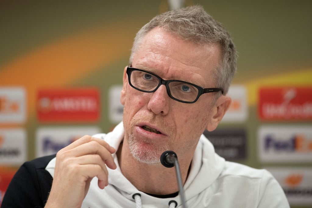 Peter Stöger ist Trainer des ungarischen Clubs Ferencvaros Budapest.