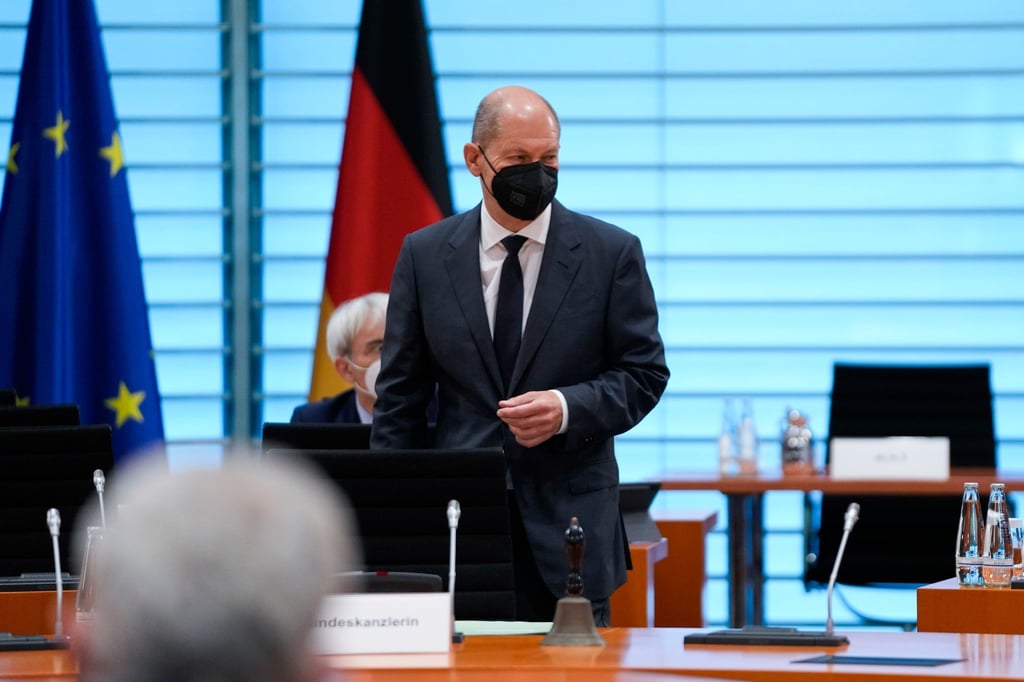 Kanzlerkandidat Olaf Scholz nimmt an einer Sitzung des Bundeskabinetts teil.