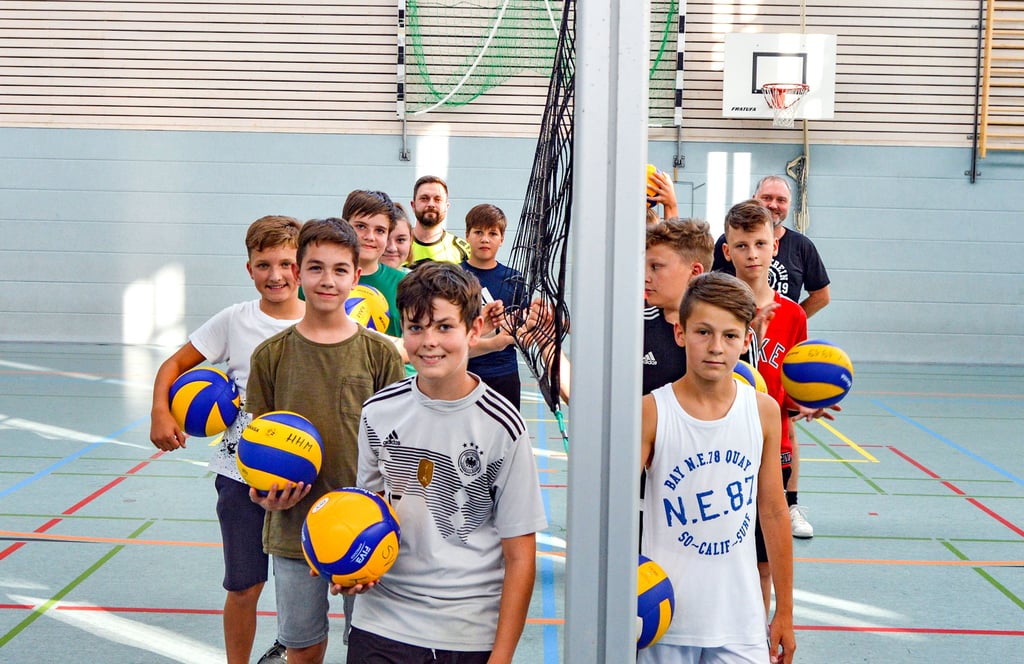 Bei den Volleyballern vom SV Hohenmölsen wird gerade eine Jugendabteilung aufgebaut. Jüngst fand ein Schnuppertrainig statt.