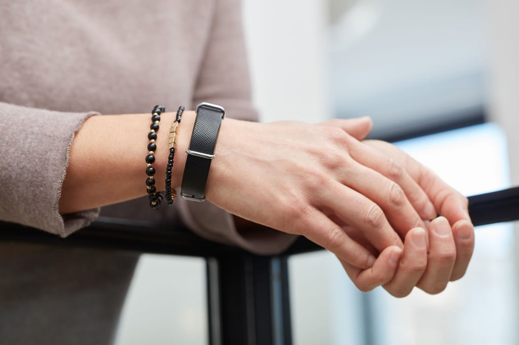Mit diesem Armband von Aktiia lässt sich der Blutdruck durchgängig überwachen.
