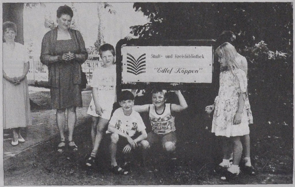 Zur 825-Jahr-Feier Genthins bekam die Stadt- und Kreisbibliothek den Namen "Edlef Köppen".