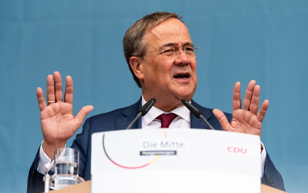 CDU-Kanzlerkandidaten Armin Laschet spricht während einer Wahlkampfveranstaltung.