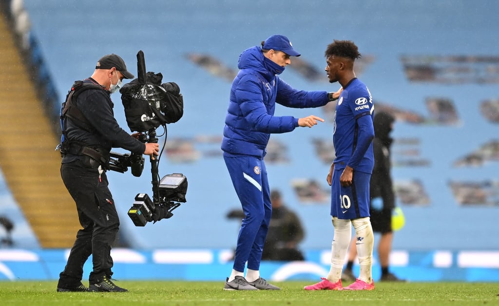 Ein Wechsel von Callum Hudson-Odoi (r) vom FC Chelsea zu Borussia Dortmund kam für Blues-Trainer Thomas Tuchel nie infrage.