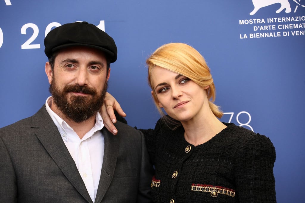 Pablo Larrain, Filmproduzent aus Chile, und die US-Schauspielerin Kristen Stewart bei den 78. Filmfestspielen von Venedig.