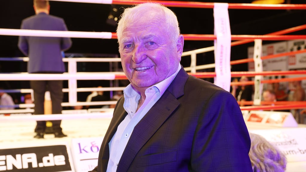 Ulli Wegner will dem Chemiepokal in Halle am Sonntag einen Besuch abstatten.