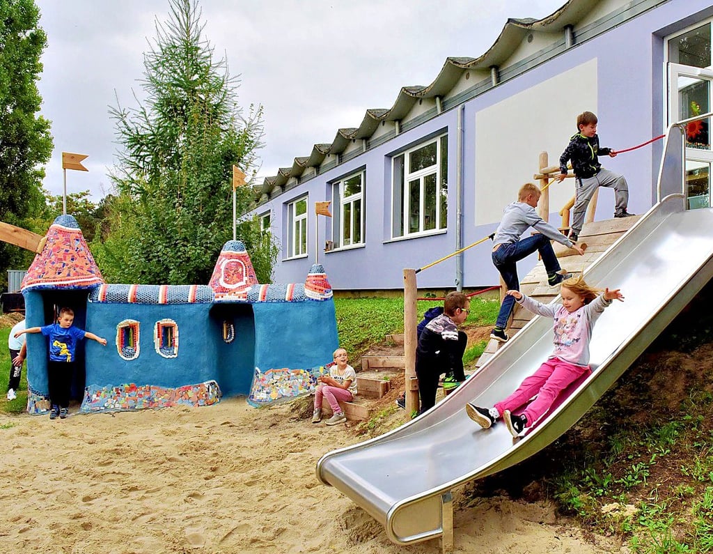 Auch für die Tagesgruppe ist ein Spielbereich gebaut worden.