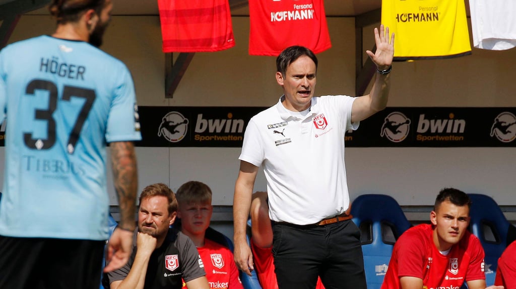 HFC-Trainer Florian Schnorrenberg machte seiner Mannschaft trotz der Niederlage in Mannheim ein Kompliment.