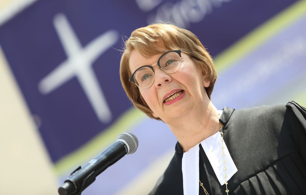 Landesbischöfin Kristina Kühnbaum-Schmidt spricht.