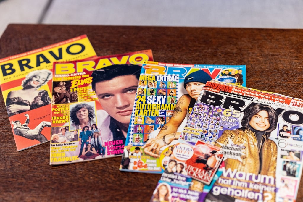 Ausgaben der Bravo mit Marilyn Monroe (l-r), Elvis Presley, Eminem und Michael Jackson auf dem Titel.
