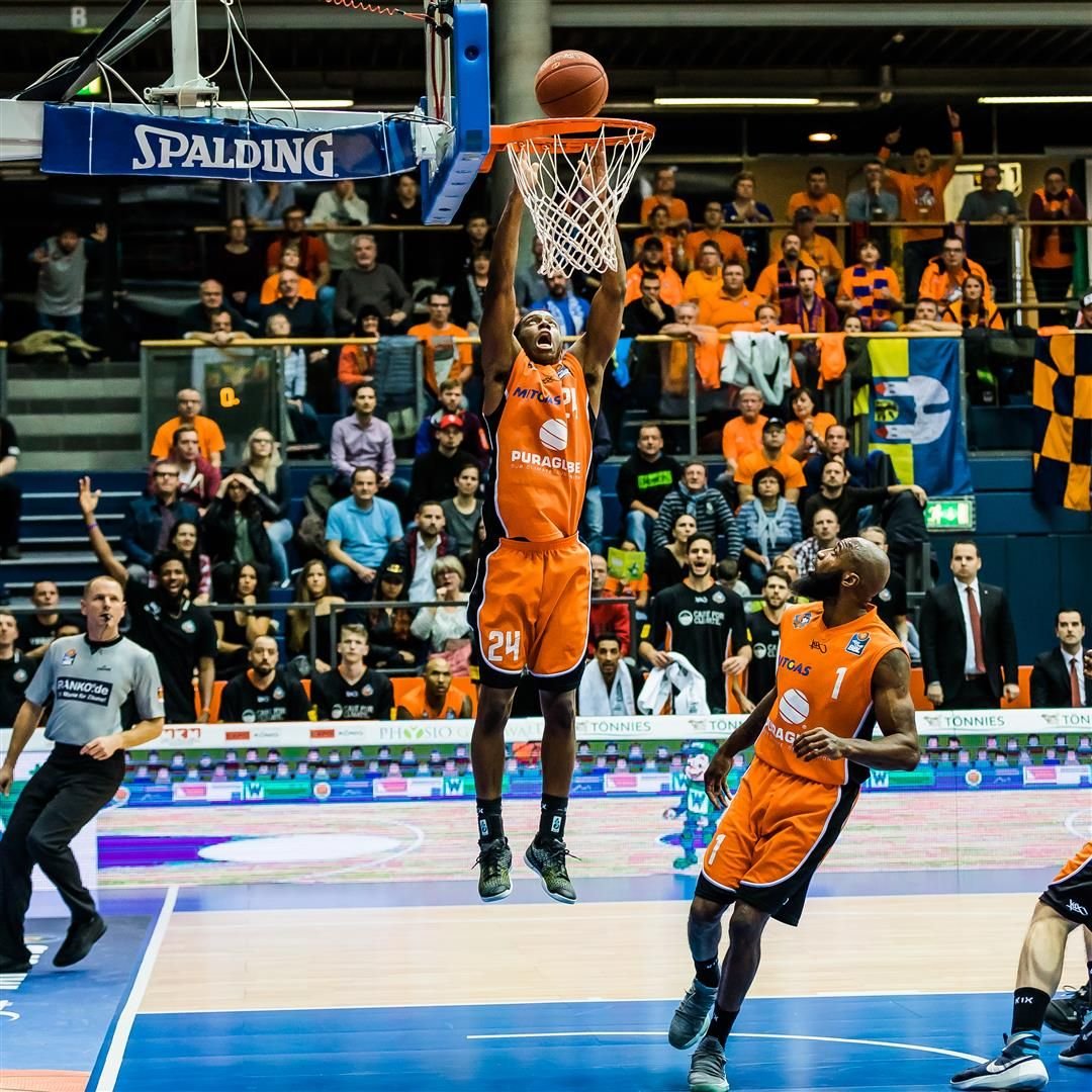 Jordan Sibert #24 bester Spieler vom MBC mit 21 Punkten.