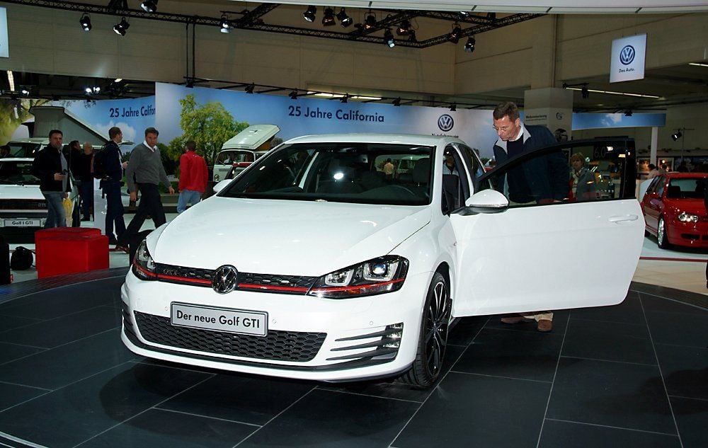 Der Golf GTI feiert bei der Techno Classica in Essen seine Deutschland-Premiere.