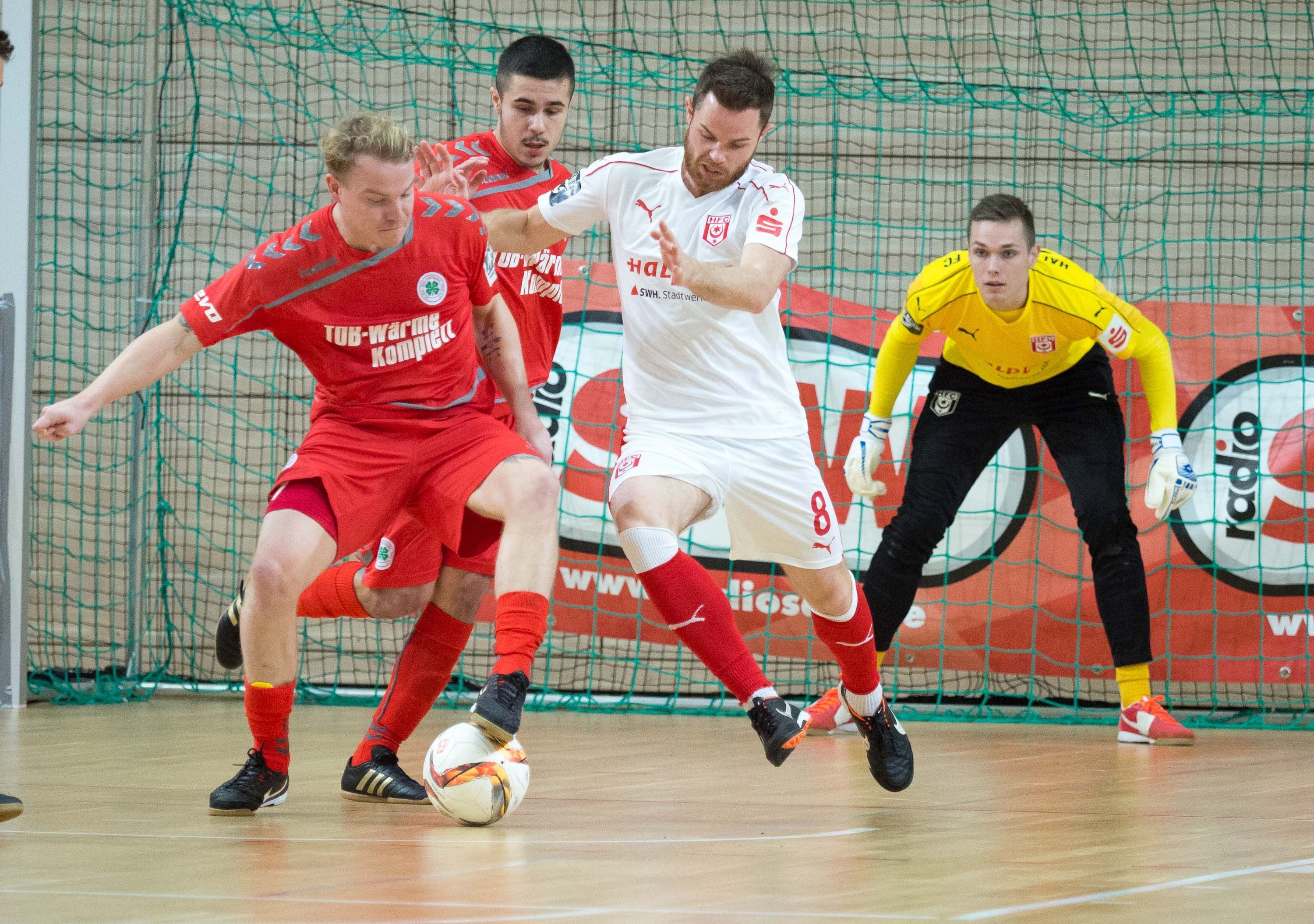 Halplus-Cup 2017: Der Hallesche FC im Spiel gegen den späteren Turniersieger Rot-Weiß Oberhausen.