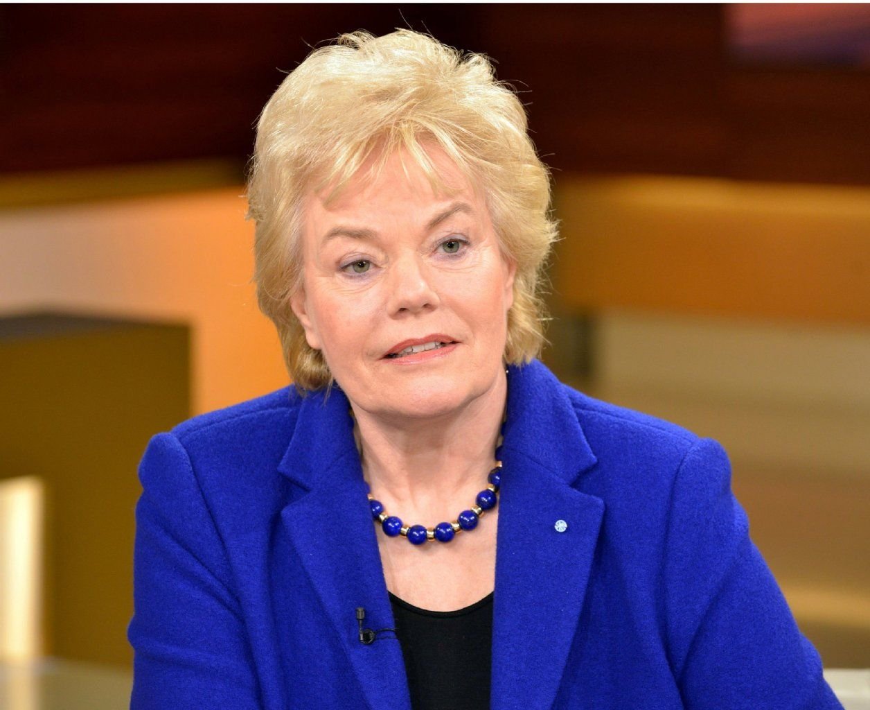 Erika Steinbach, ehemalige Präsidentin des Bundes der Vertriebenen, löst mit ihrem Tweet zum Tod Helmut Schmidts empörte Reaktionen aus.
