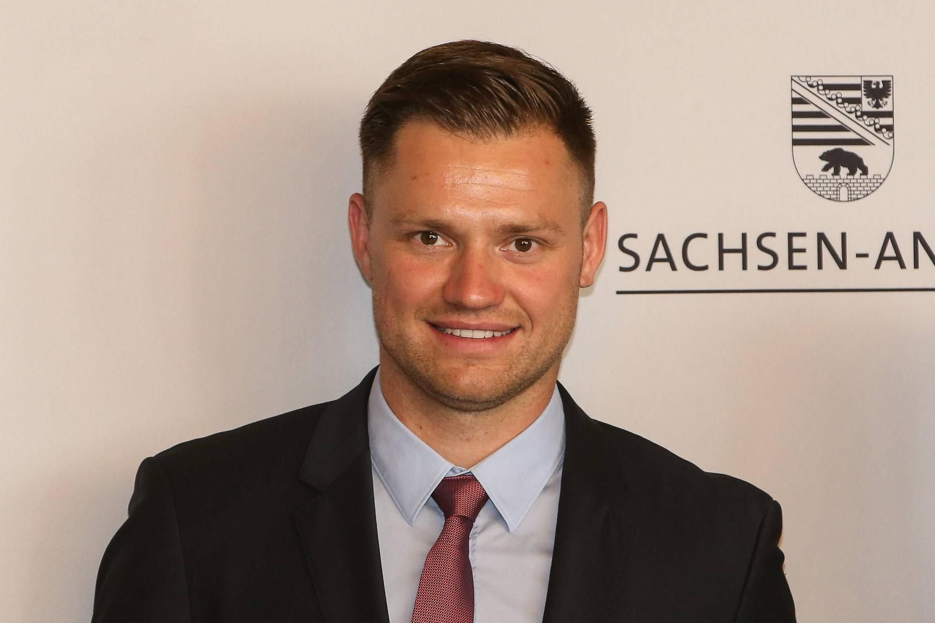 Rennrodler Toni Eggert, hier beim Empfang für die Olympiateilnehmer aus Sachsen-Anhalt in der Staatskanzlei in Magdeburg.