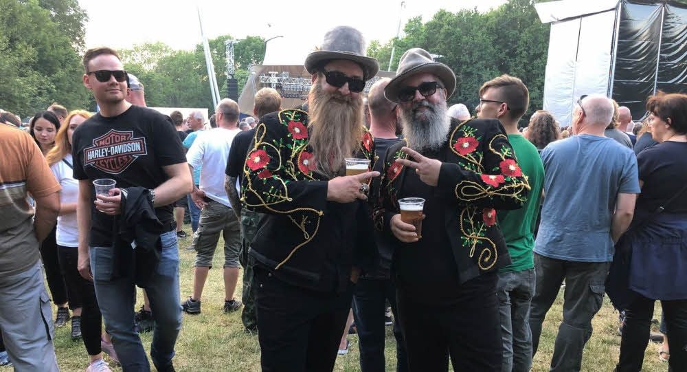 Per Enders (links) und Michael Roch sind Ombre ZZ - Halles Version von ZZ Top. Auf der Peißnitz waren sie beim Konzert dabei.