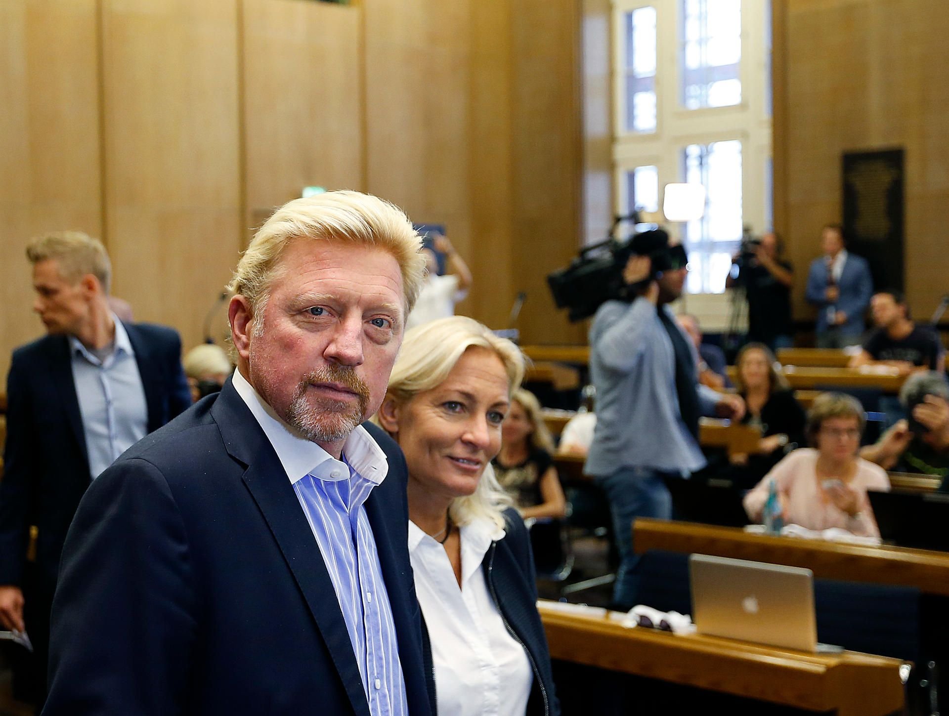 Boris Becker und Barbara Rittner (r.) auf der Pressekonferenz.