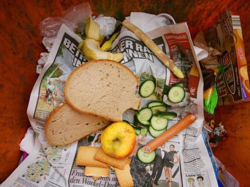 Weltweit werden 1,3 Milliarden Tonnen Nahrung pro Jahr weggeworfen.