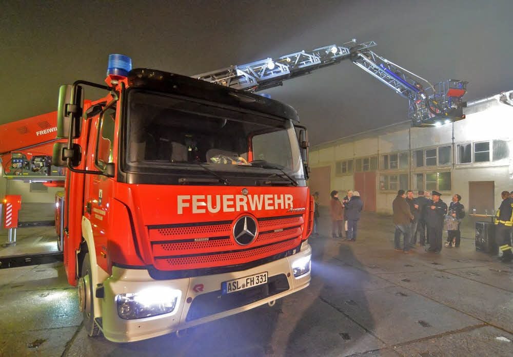 Die Drehleiter steht im Notfall in allen Ortsteilen der Stadt Seeland zur Verfügung. Stationiert ist sie in Hoym.