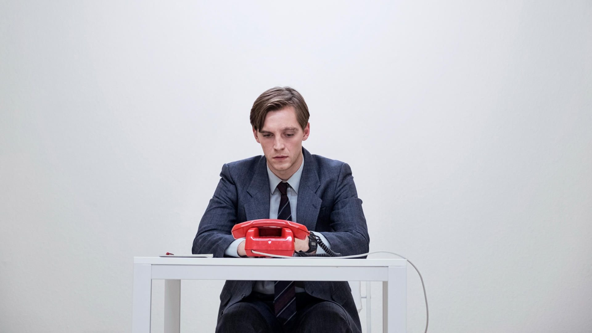 Jonas Nay in Deutschland 89
