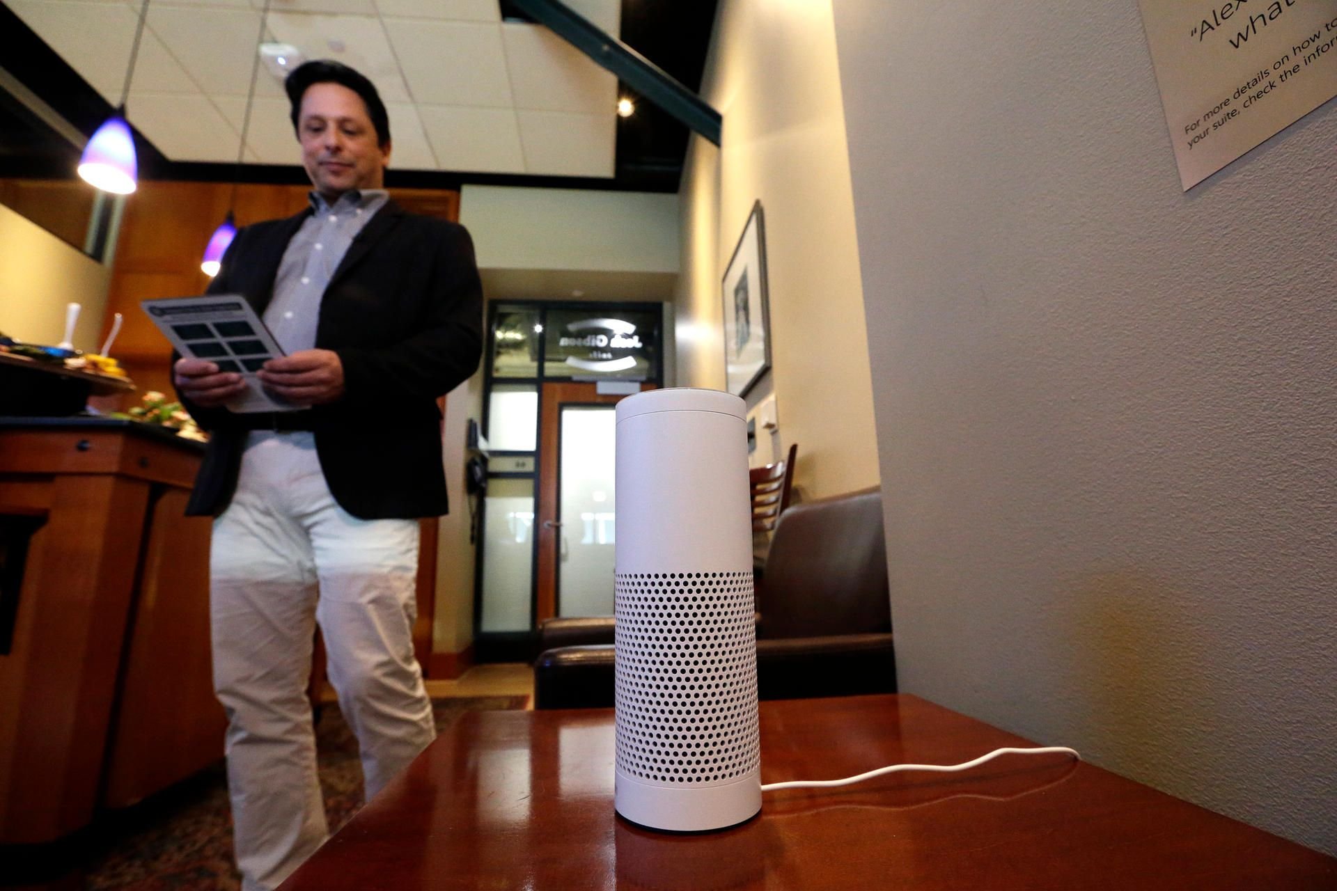Amazon hat mit Alexa bereits einen vernetzten Lautsprecher.