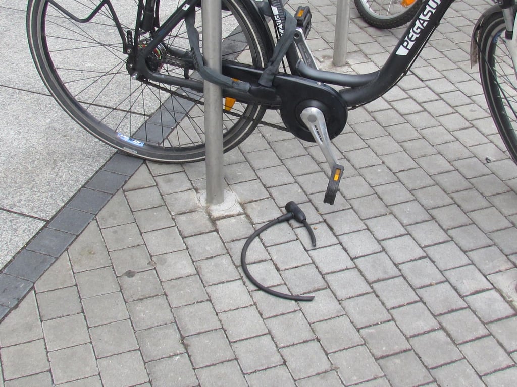 Die Polizei half beim Öffnen des Fahrradschlosses.