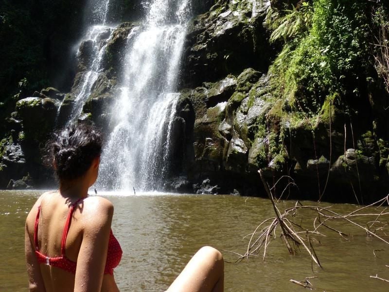 Der Höhepunkt einer Tour am Kilimandscharo ist ein Bad im Naturpool des Ndoro-Wasserfalls.