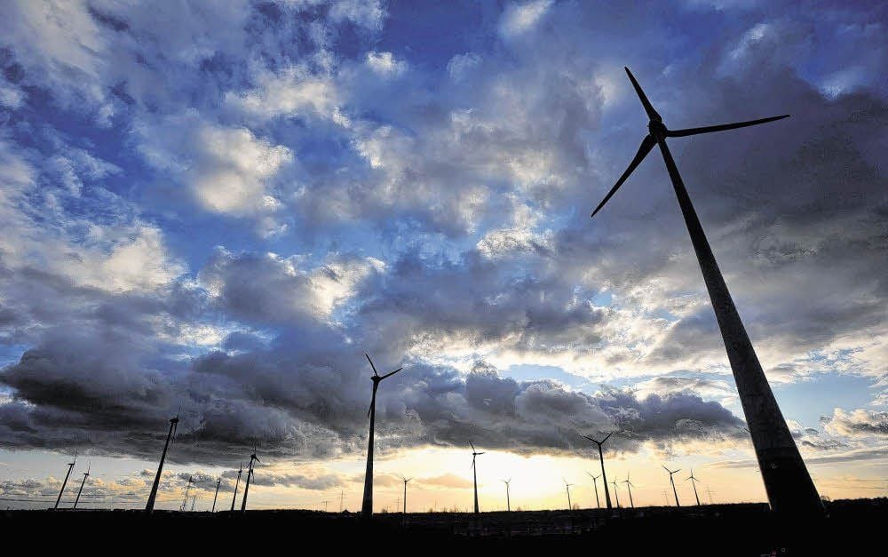 Windräder soweit das Auge blickt. Doch der Widerstand gegen immer neue Windparks wächst.