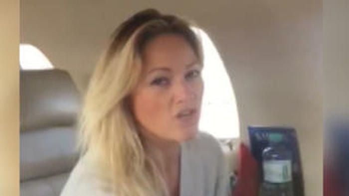 Helene Fischer - hier zu sehen, in dem kurzzeitig gelöschten Facebook-Video.