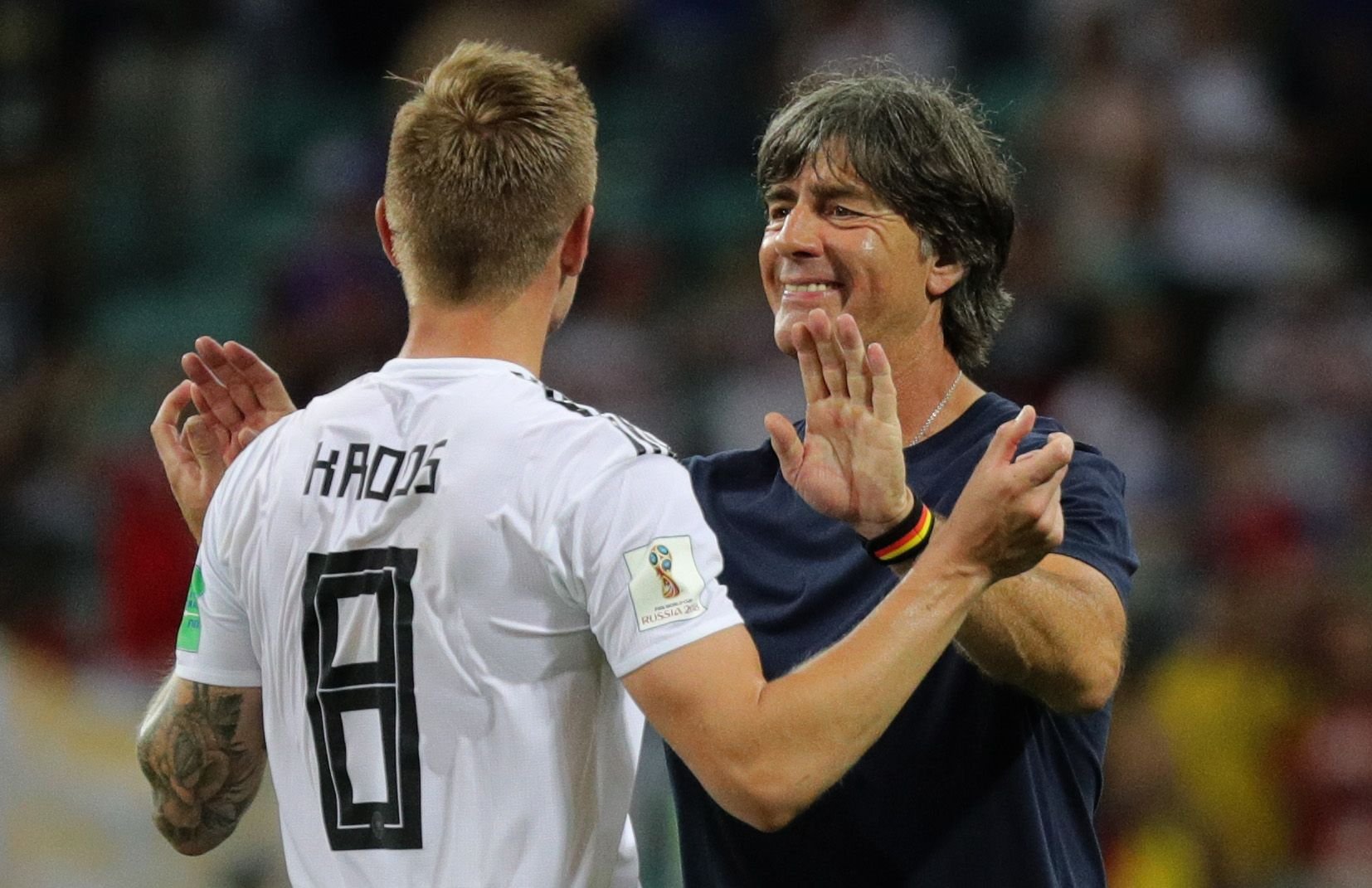 Toni Kroos und Joachim Löw erleichtet nach dem Sieg gegen Schweden: Aber wie gut ist Deutschland wirklich bei der WM-Endrunde?
