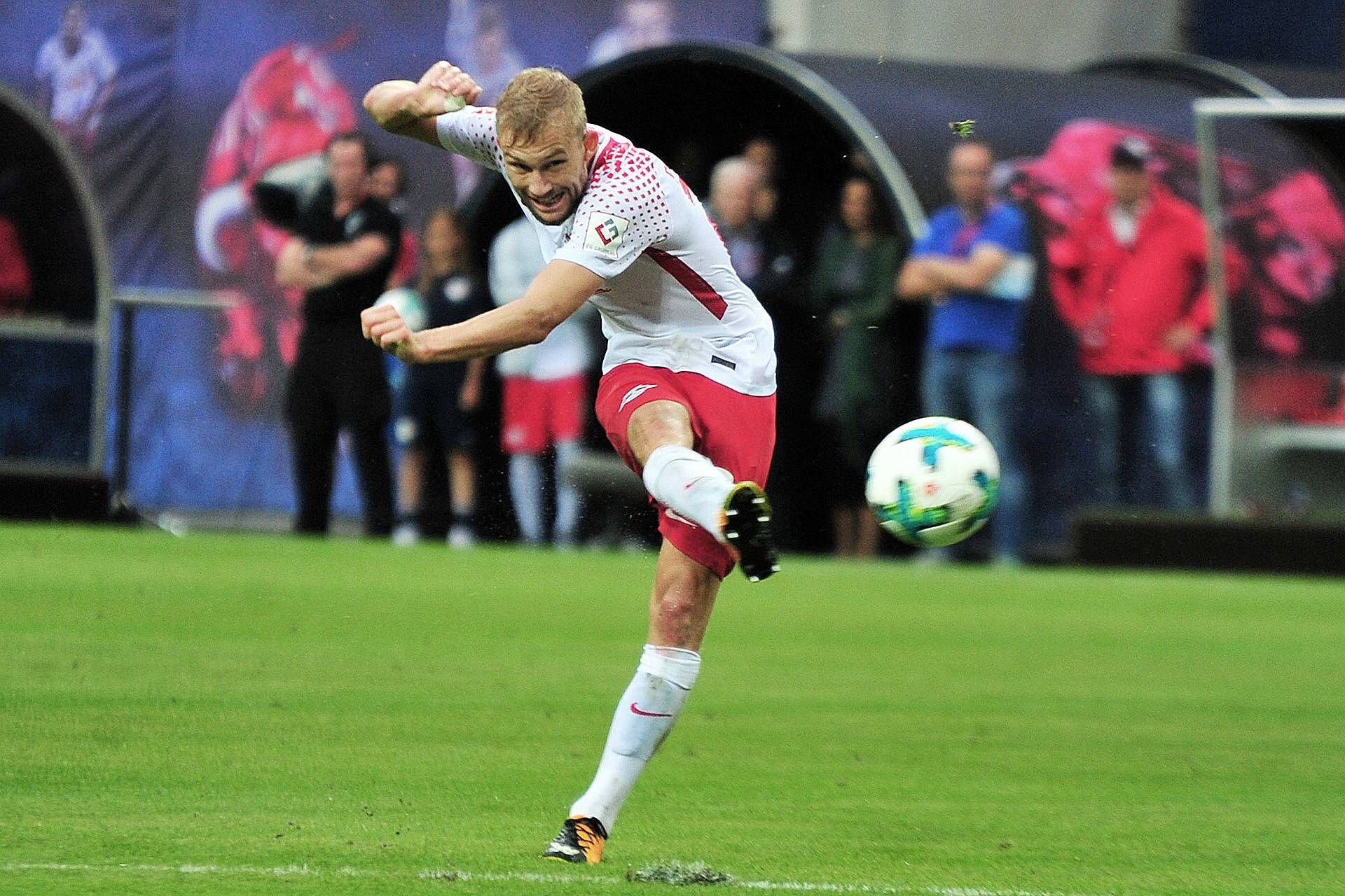 RB-Neuzugang Konrad Laimer machte seinem Trainer im Testspiel gegen Stoke City Freude.