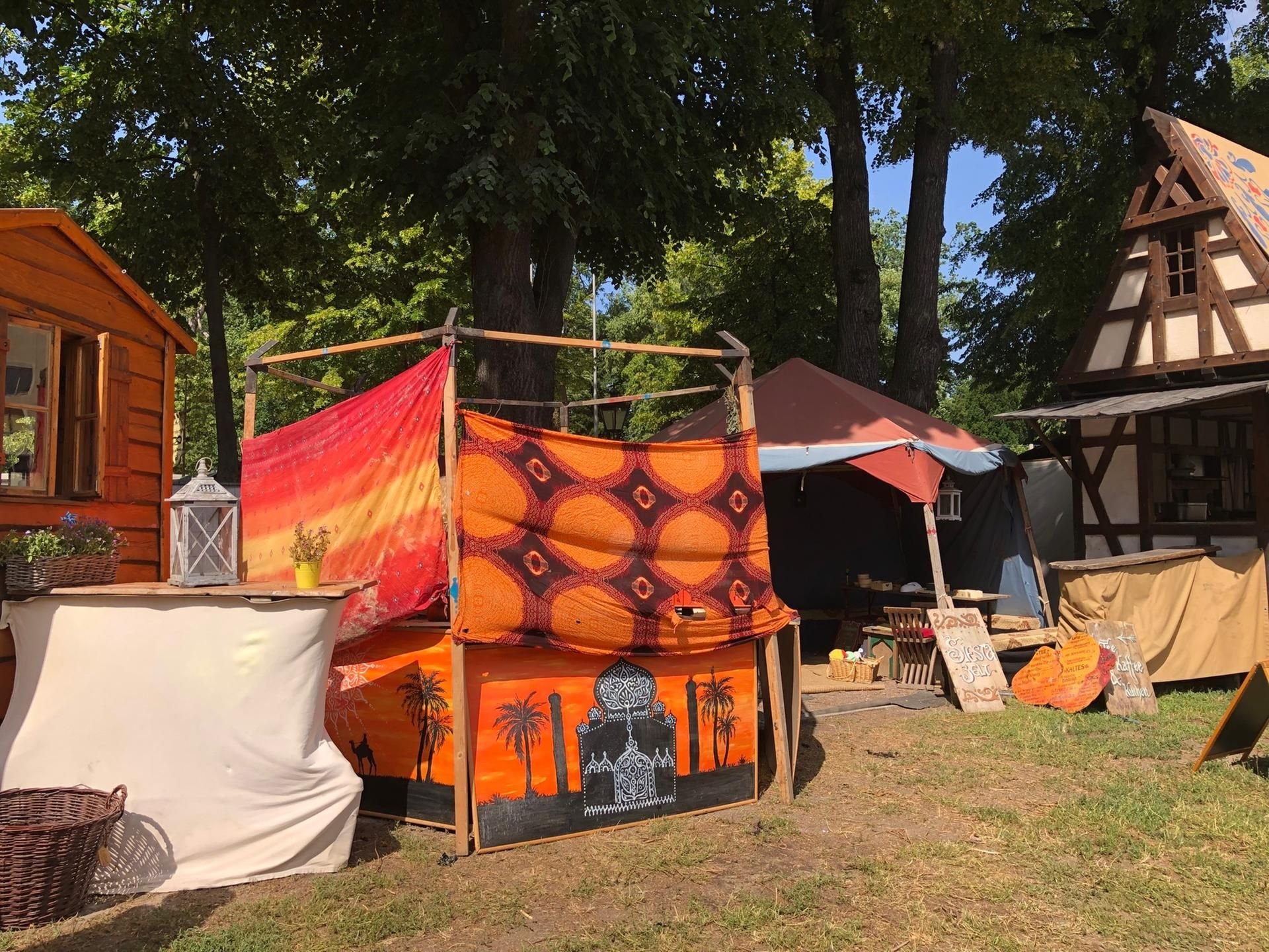 An einem der Stände auf der Schlosswiese hat es am Samstagnachmittag gebrannt.