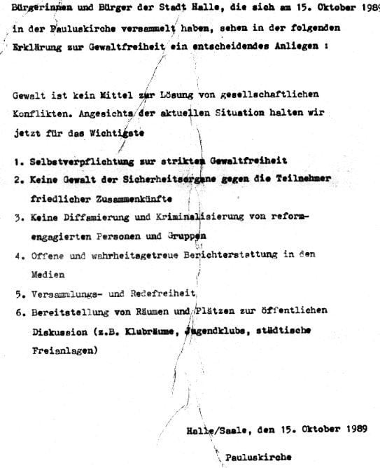 Der Aufruf zur Gewaltfreiheit, das Ergebnis der Bürgerversammlung am 15. Oktober 1989 in der Pauluskirche
