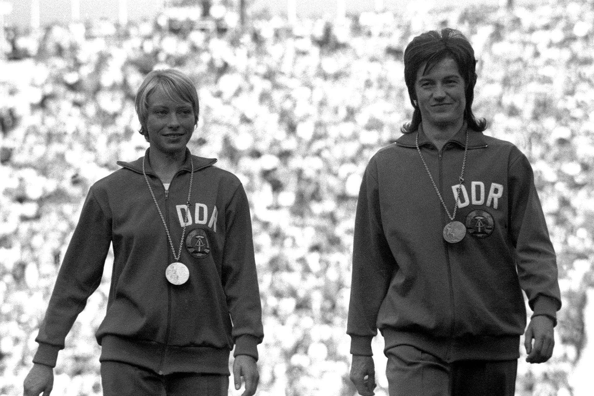 Karin Balzer (r.) holt 1972 Olympia-Bronze