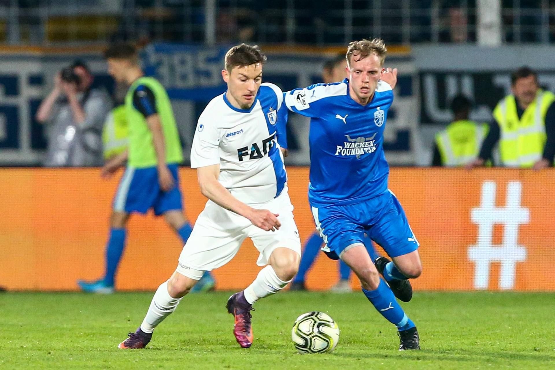 Der 1. FC Magdeburg hat am Dienstag souverän mit 5:1 bei Carl Zeiss Jena gewonnen.