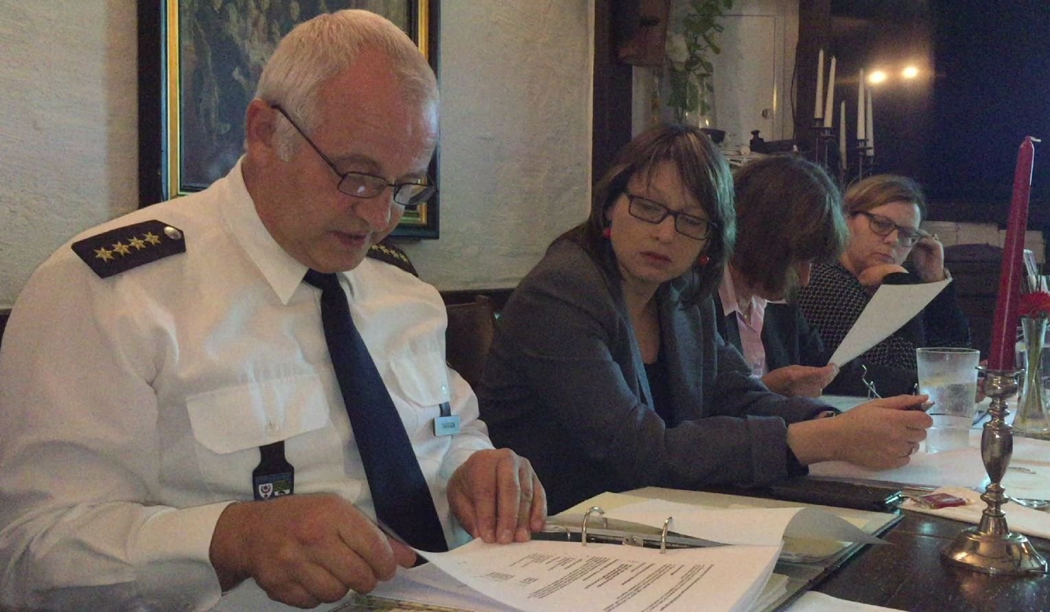 Revierchef Karsten Thärigen und Landtagsabgeordnete Katja Pähle