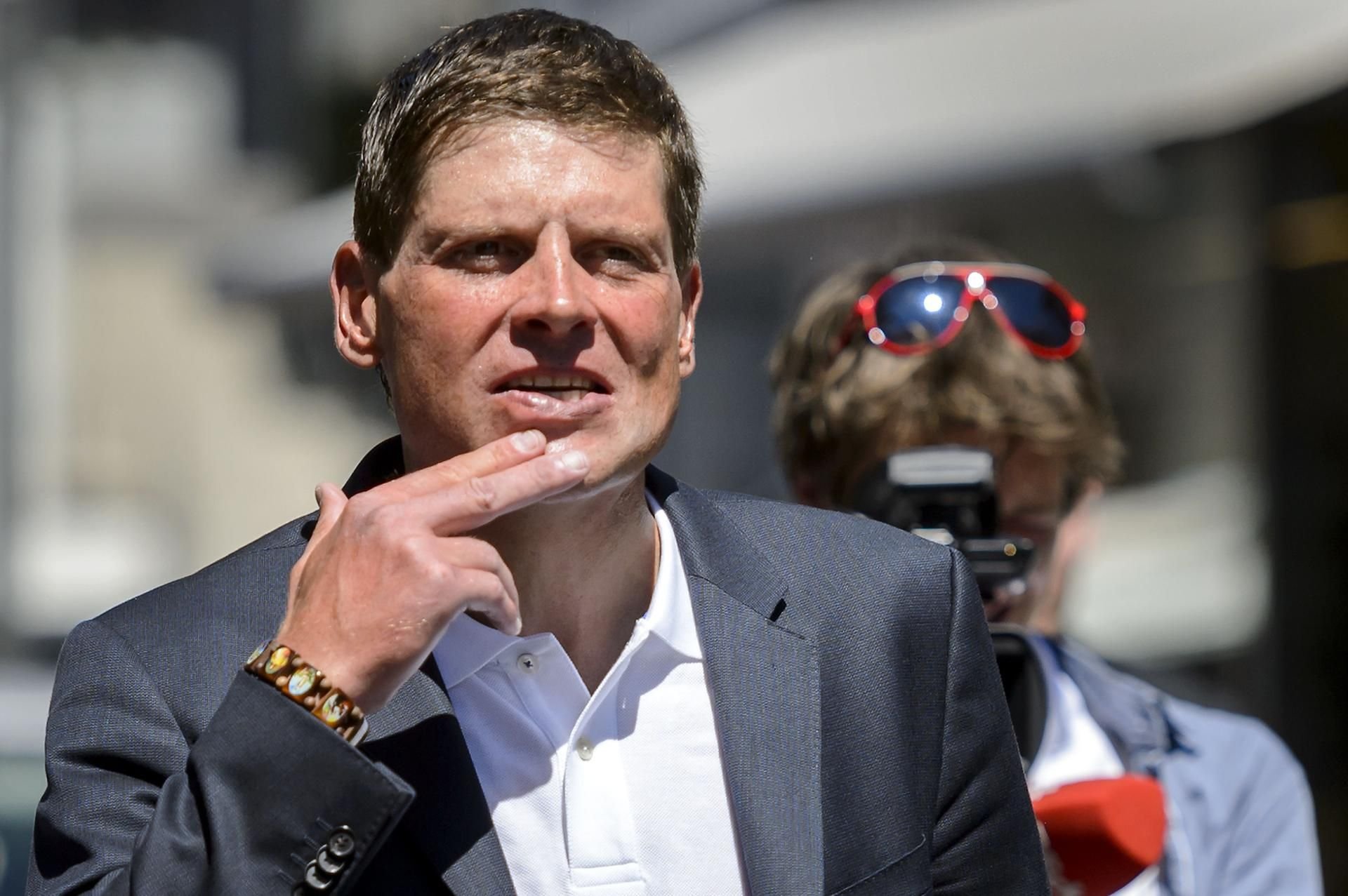 Jan Ullrich kommt nicht aus den Schlagzeilen.